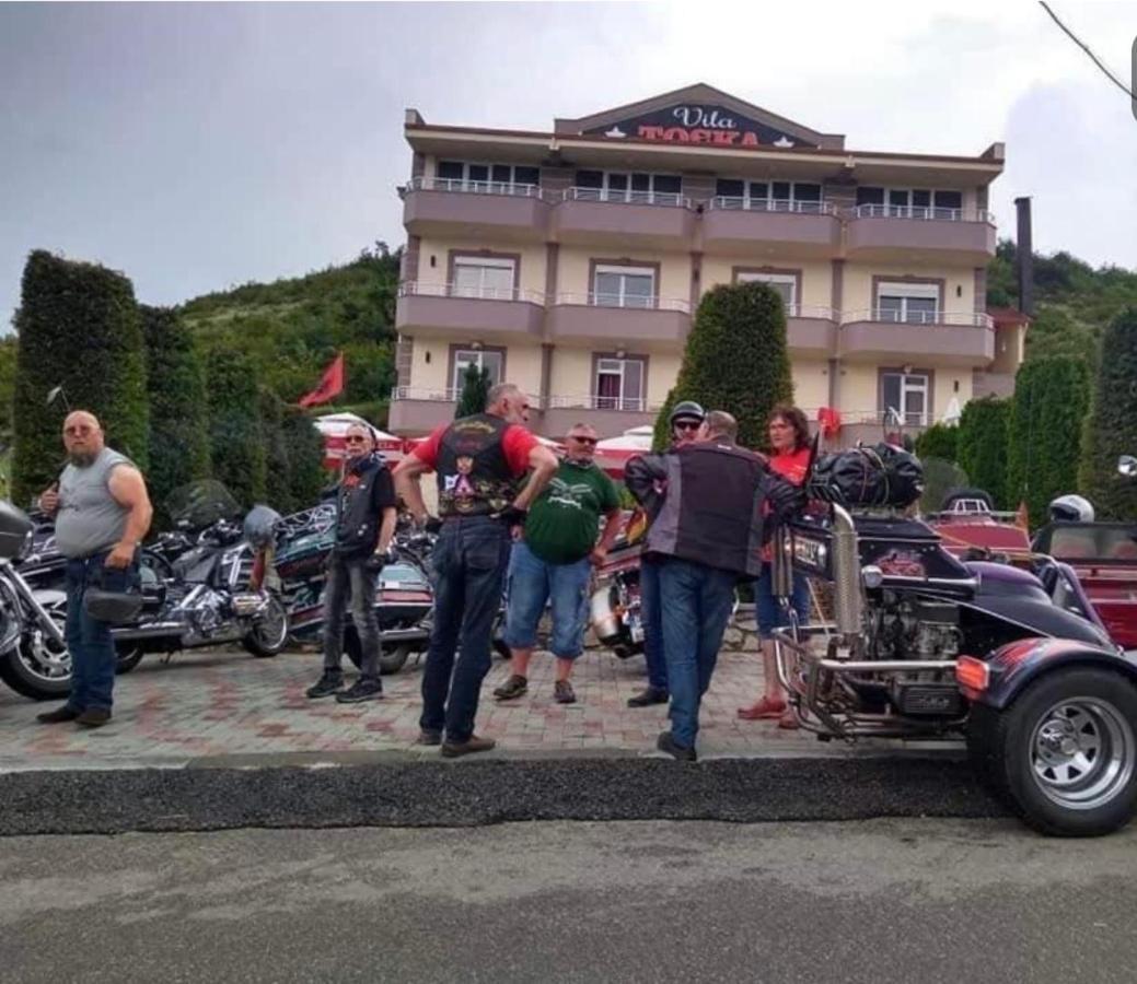 Hotel Vila Toska Piskupat Esterno foto