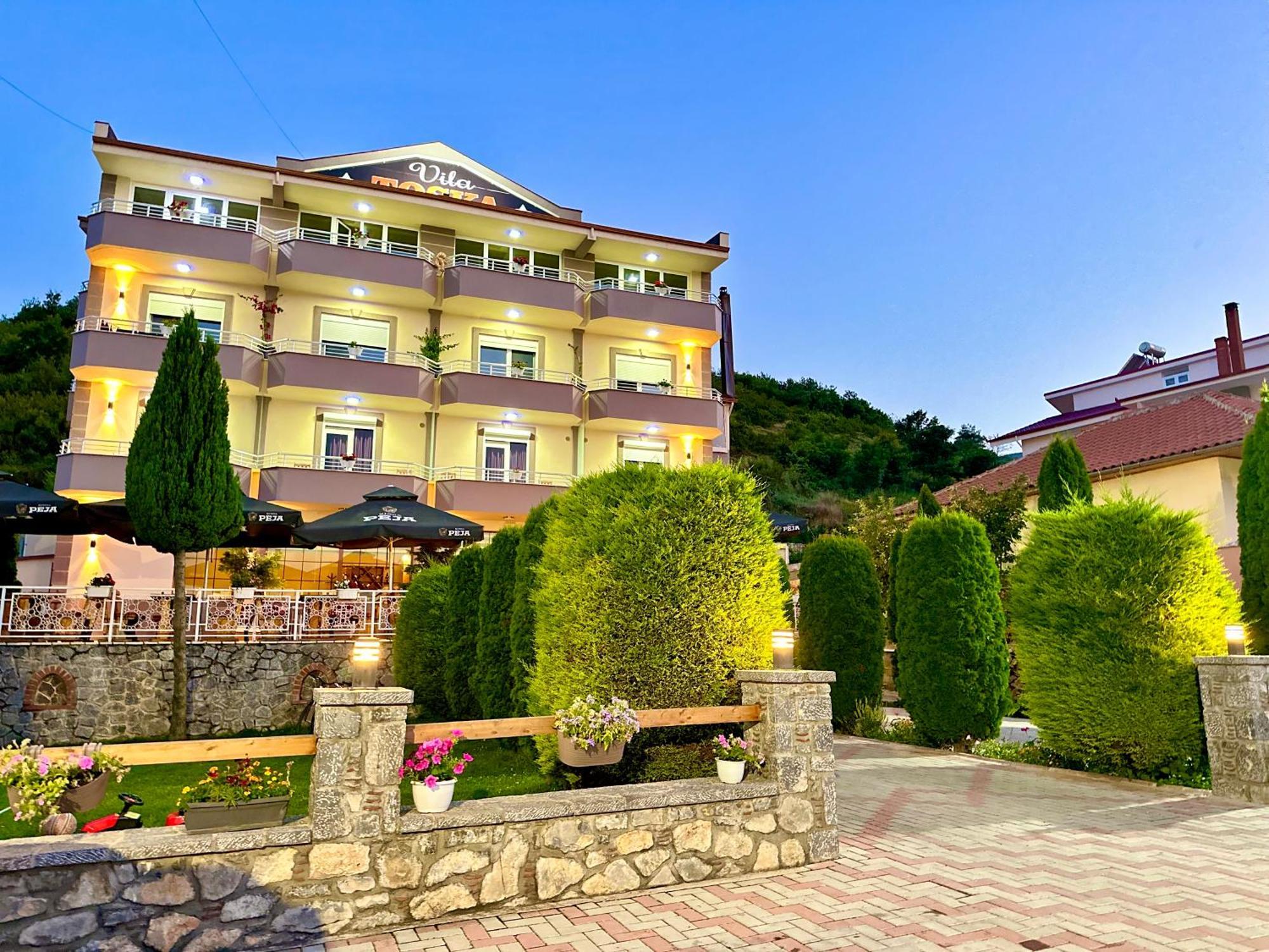 Hotel Vila Toska Piskupat Esterno foto