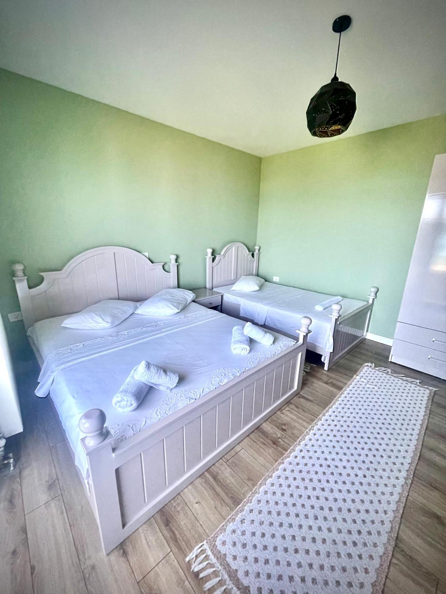 Hotel Vila Toska Piskupat Esterno foto